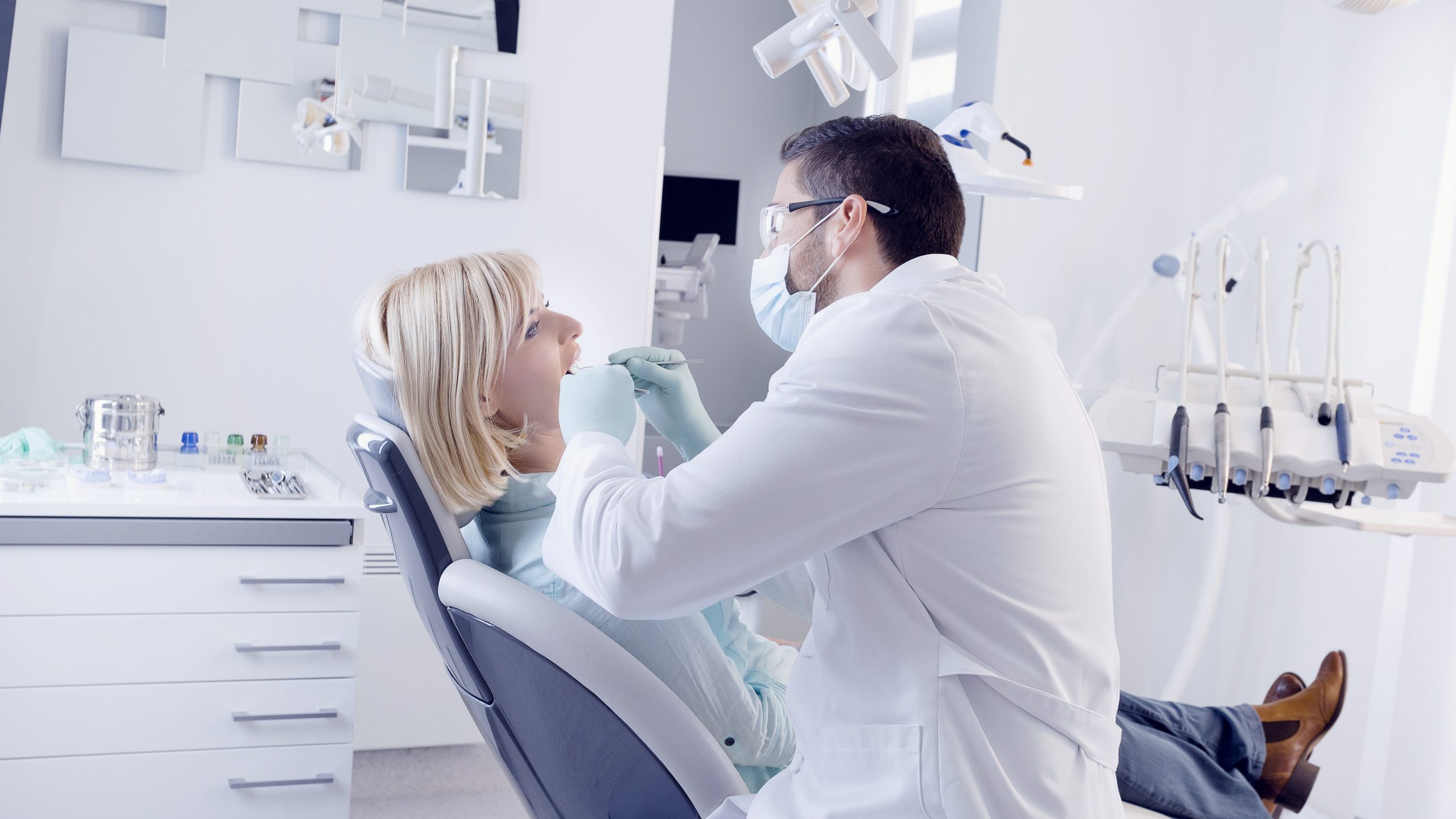 Dentist in Toledo, OR